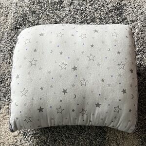 Lansinoh Nursing Arm Pillow